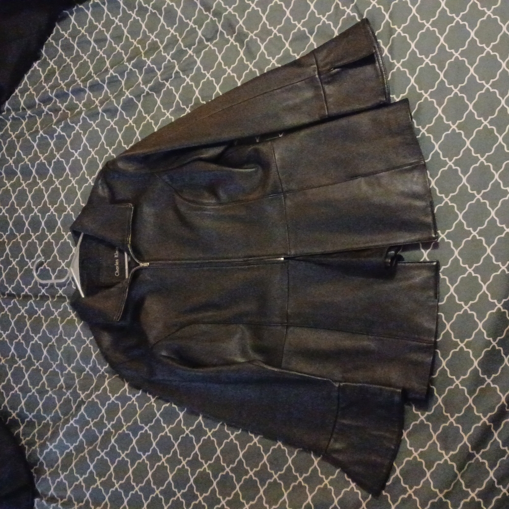 Women's size large Charles Klein flared sleeve genuine leather jacket
